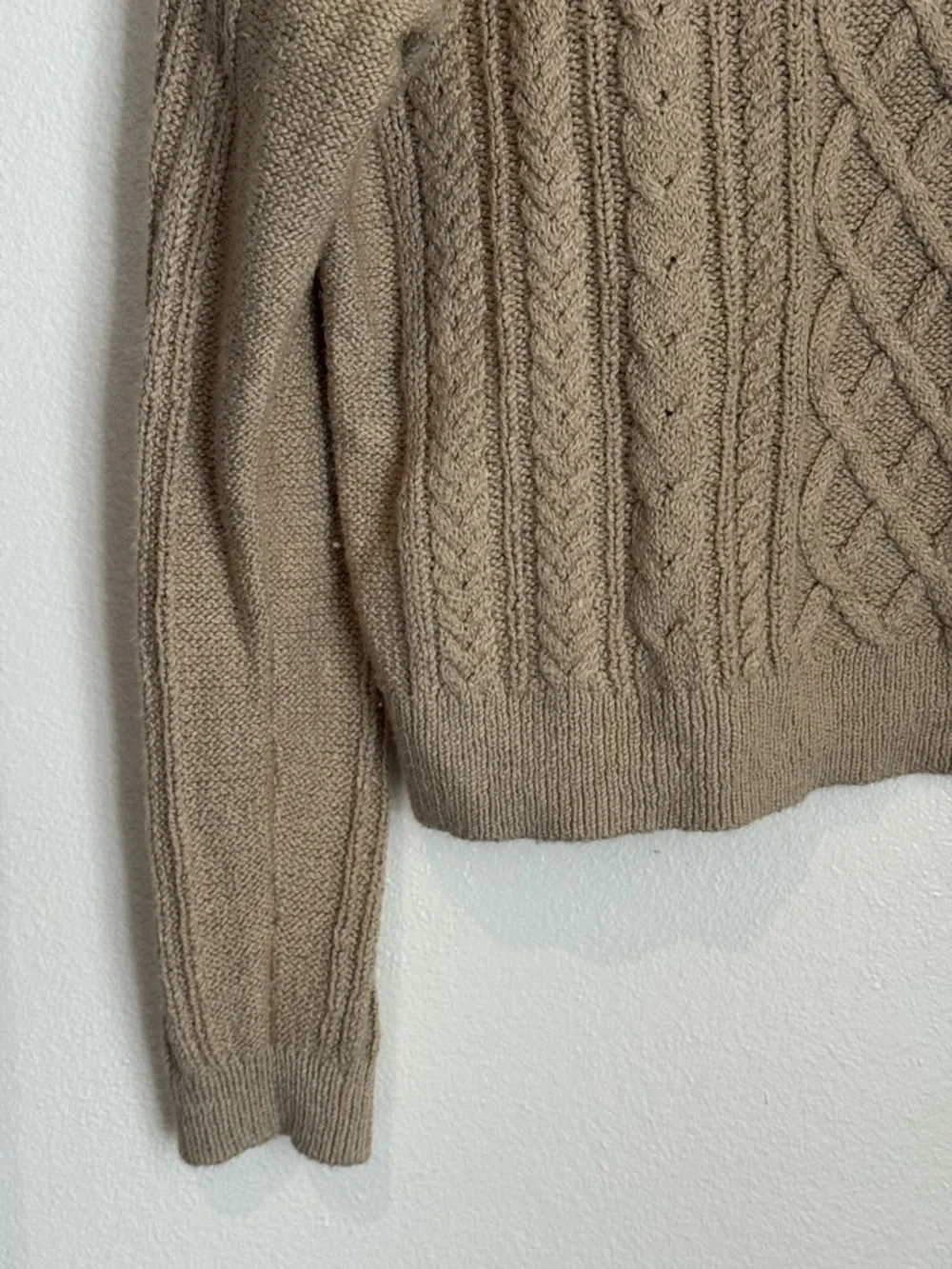 J.Crew Cable Knit Sweater Tan Neutral Chunky Crewneck Pullover Size L Classic